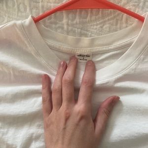 Aritzia Wilfred Free Weekend T- shirt Size Medium